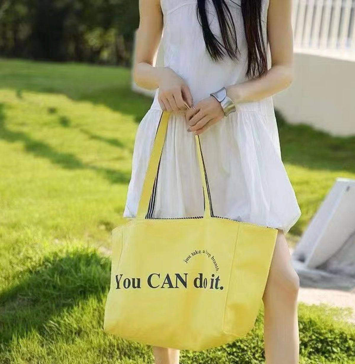 Reversible cotton canvas beach tote