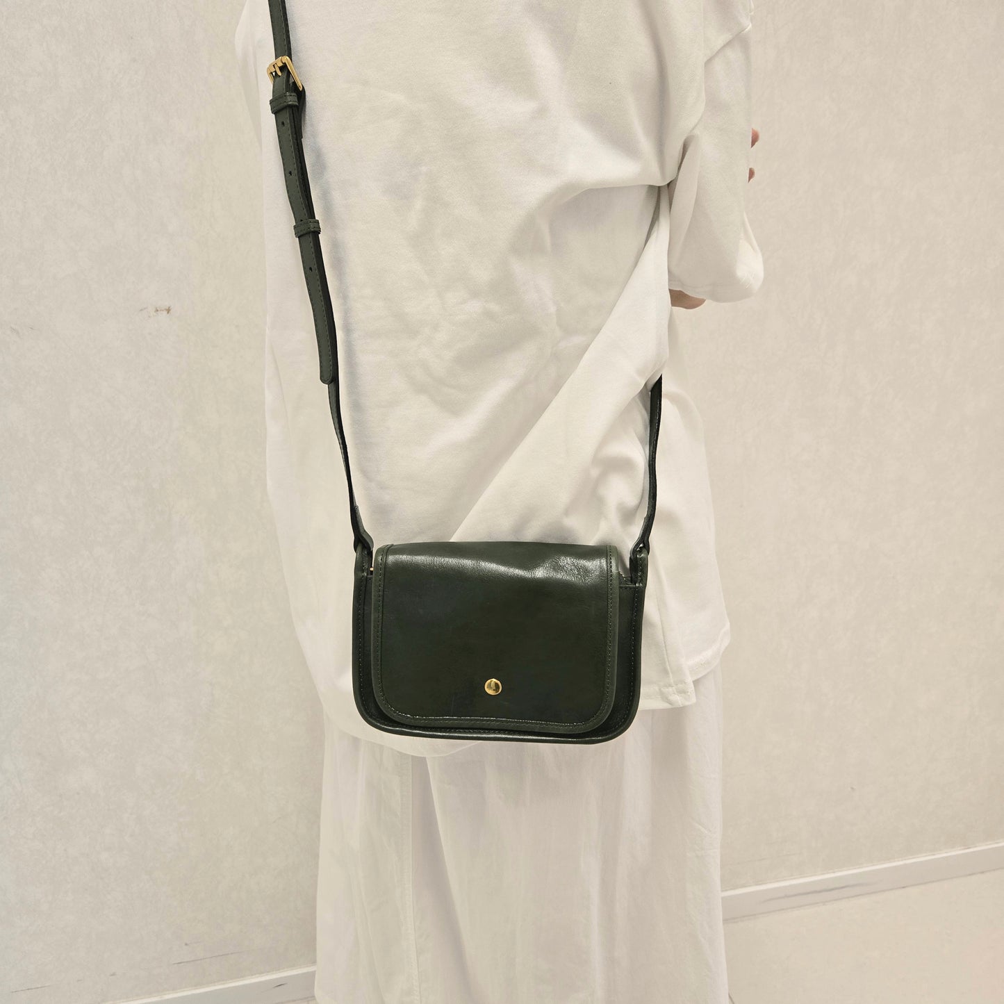 Italy Vegetable Leather Crossbody Bag