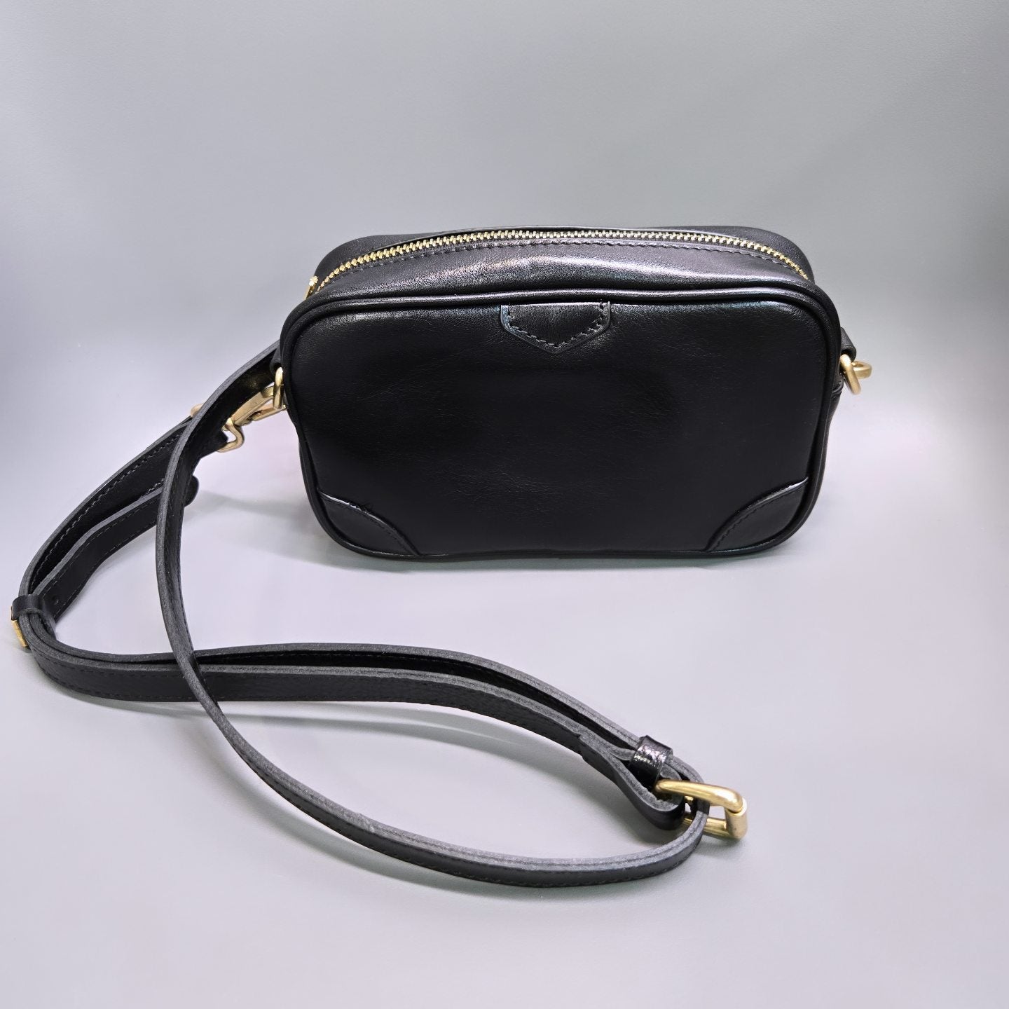 Italy Vegetable Leather Crossbody Bag