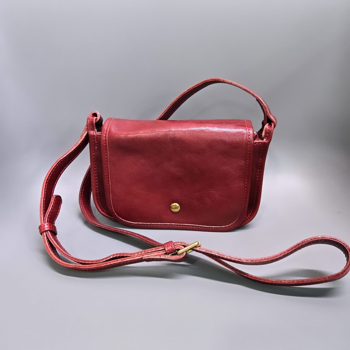 Italy Vegetable Leather Crossbody Bag