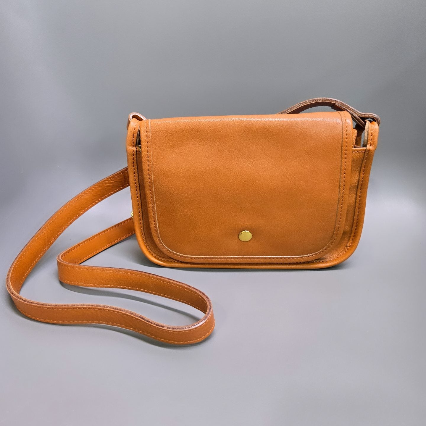Italy Vegetable Leather Crossbody Bag