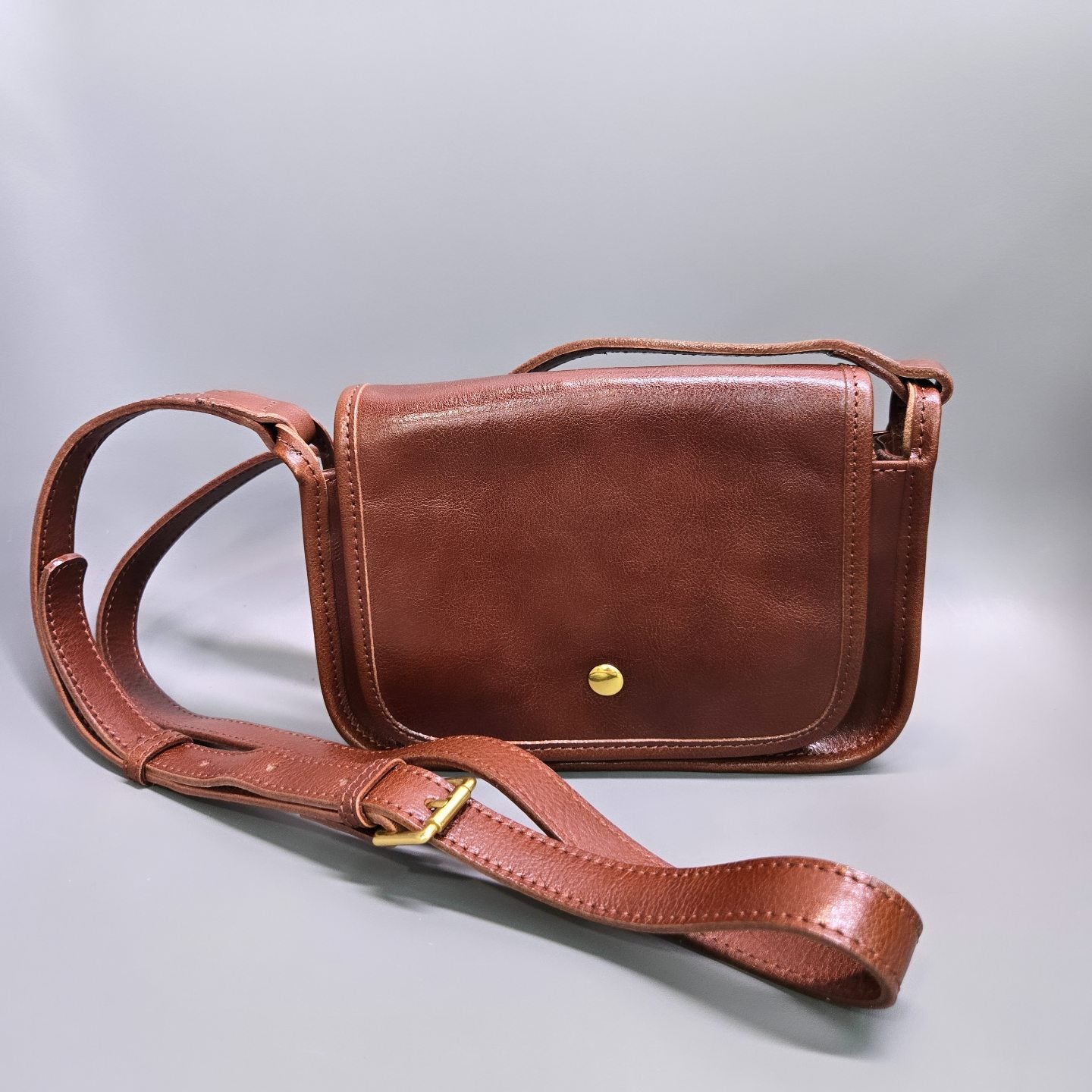 Italy Vegetable Leather Crossbody Bag
