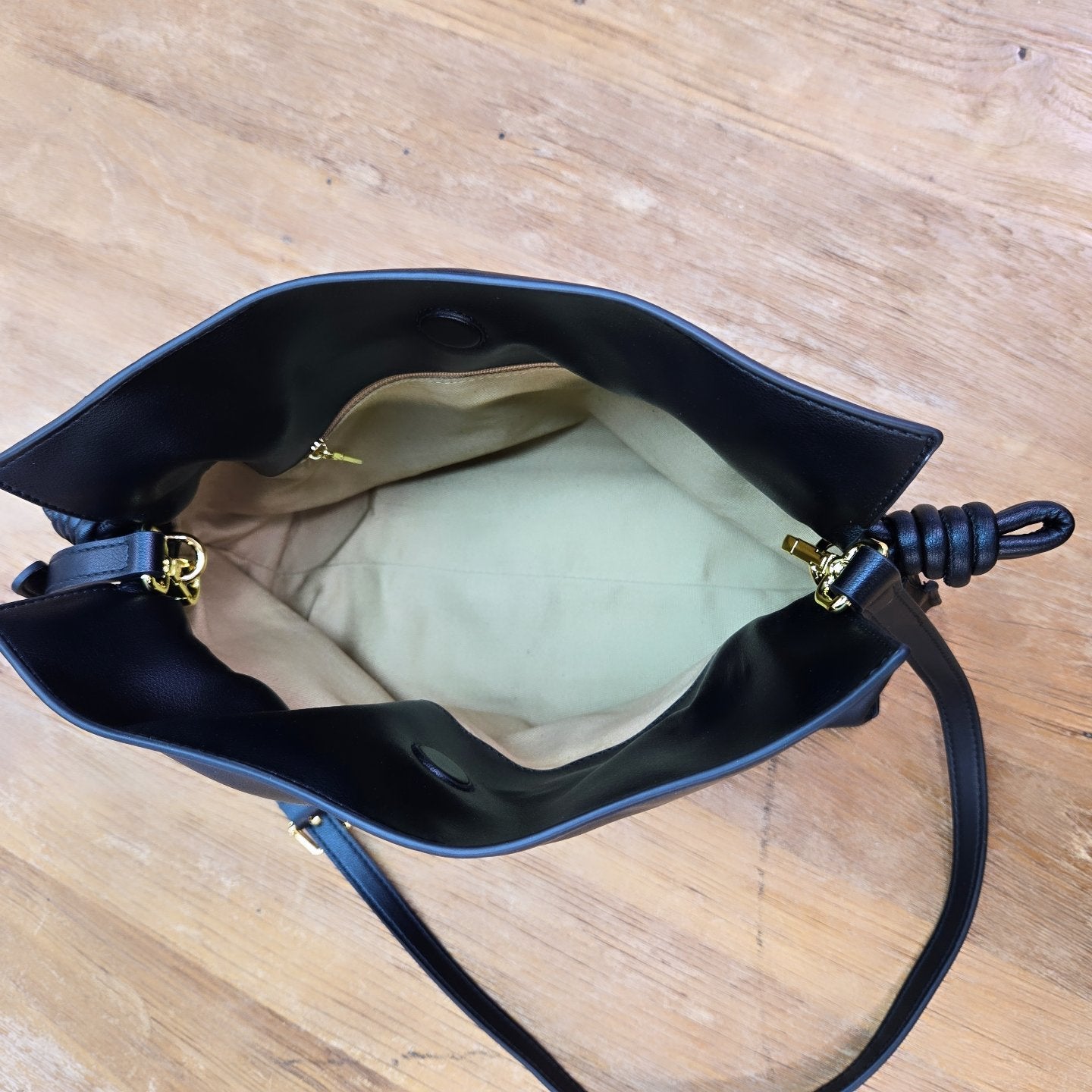 Korea Calf Leather Bag (Large)