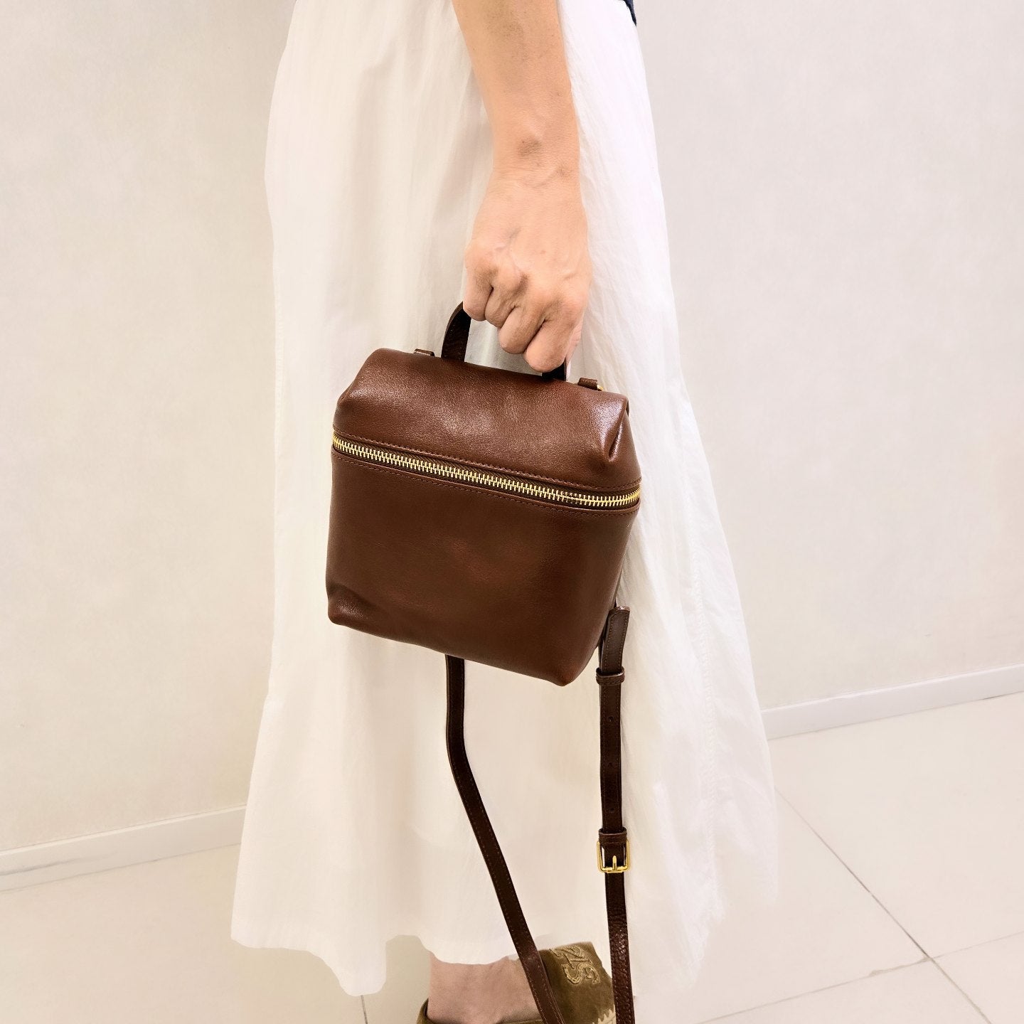 Italy Vegetable Leather Crossbody Bag