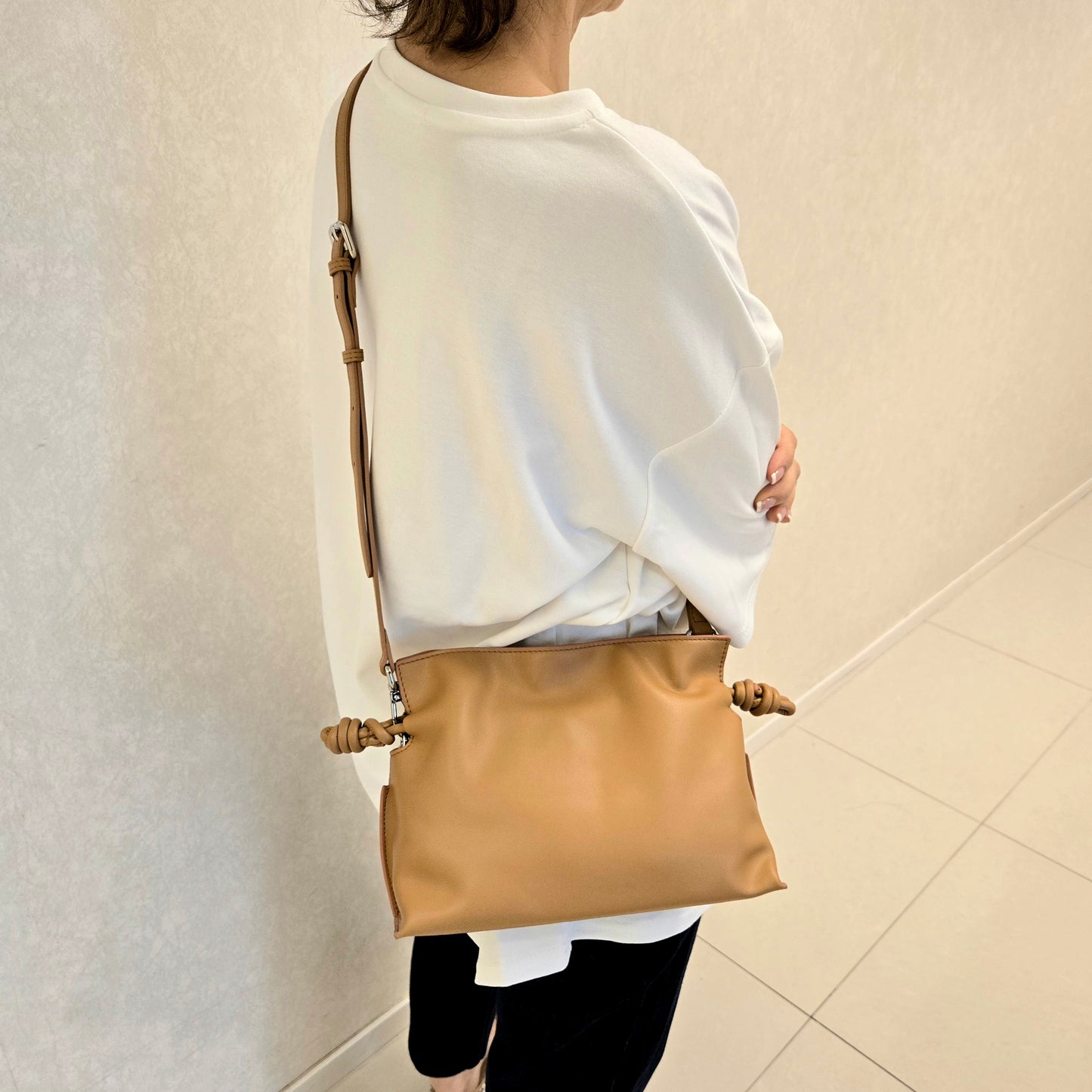 Korea Calf Leather Bag (Medium)