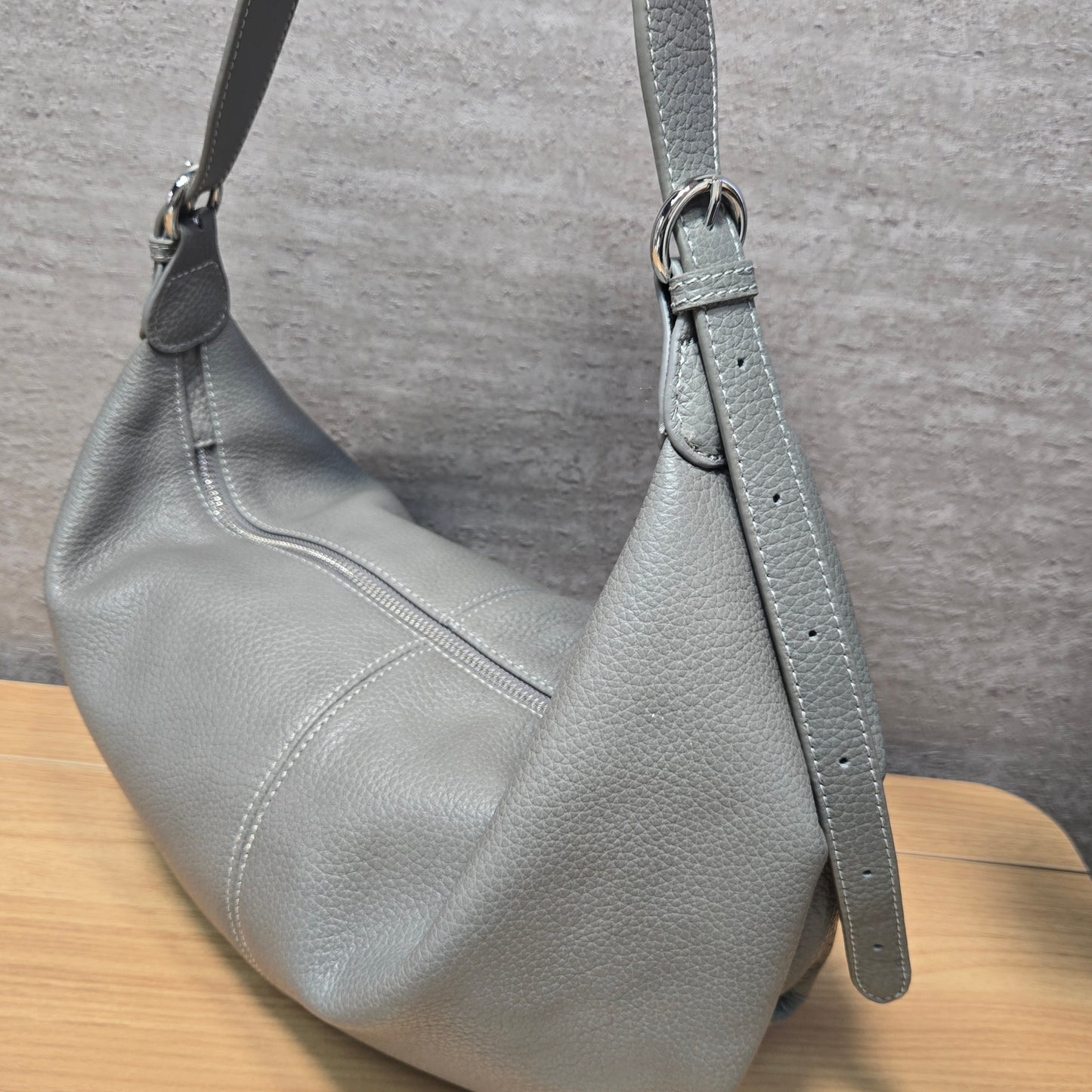 Korea Cow Leather Croissant Bag (Large)