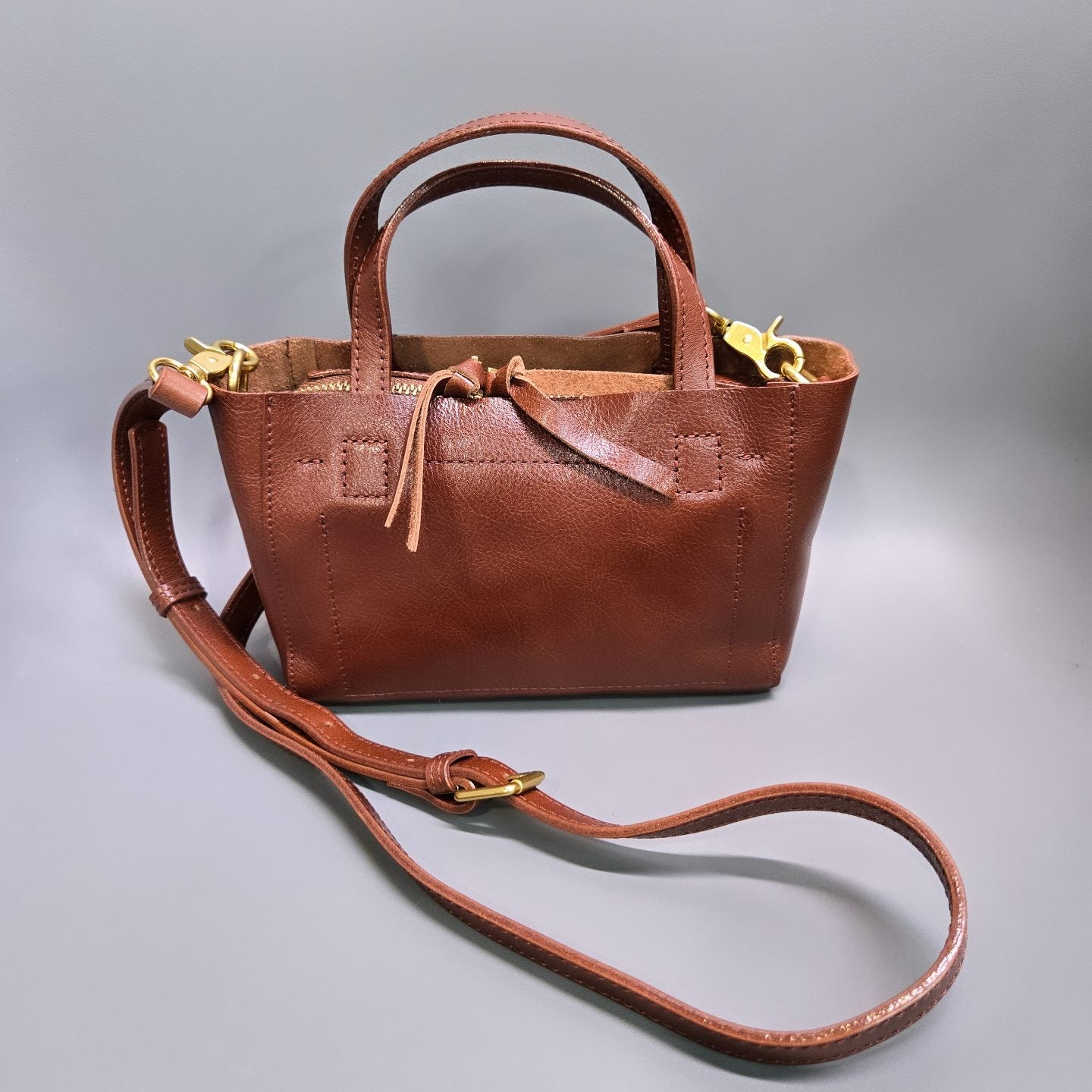 Italy Vegetable Leather Crossbody Bag
