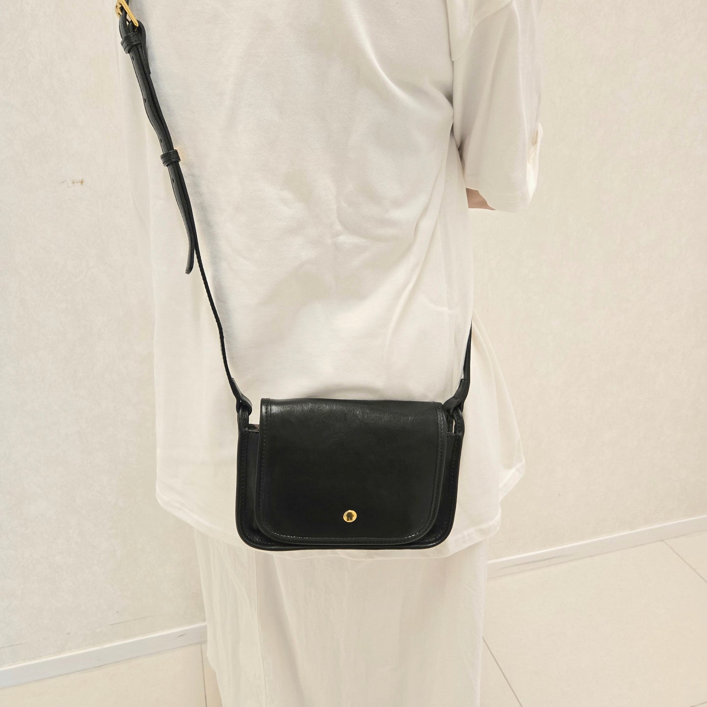 Italy Vegetable Leather Crossbody Bag