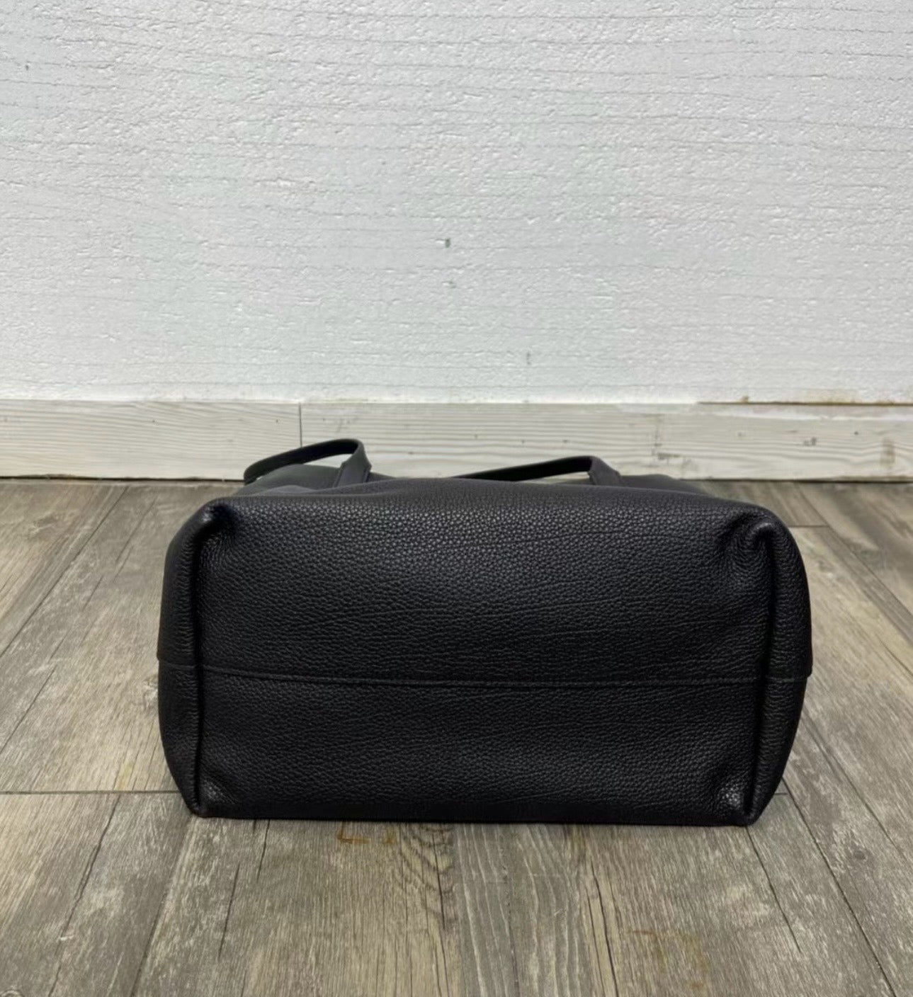 Henry Shoulder Bag