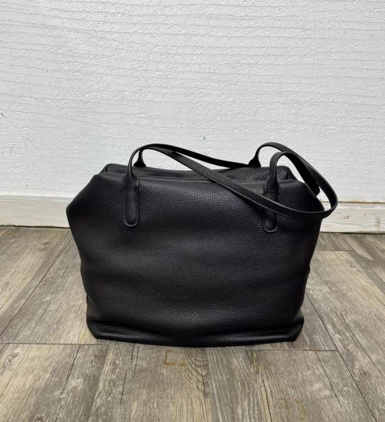 Henry Shoulder Bag