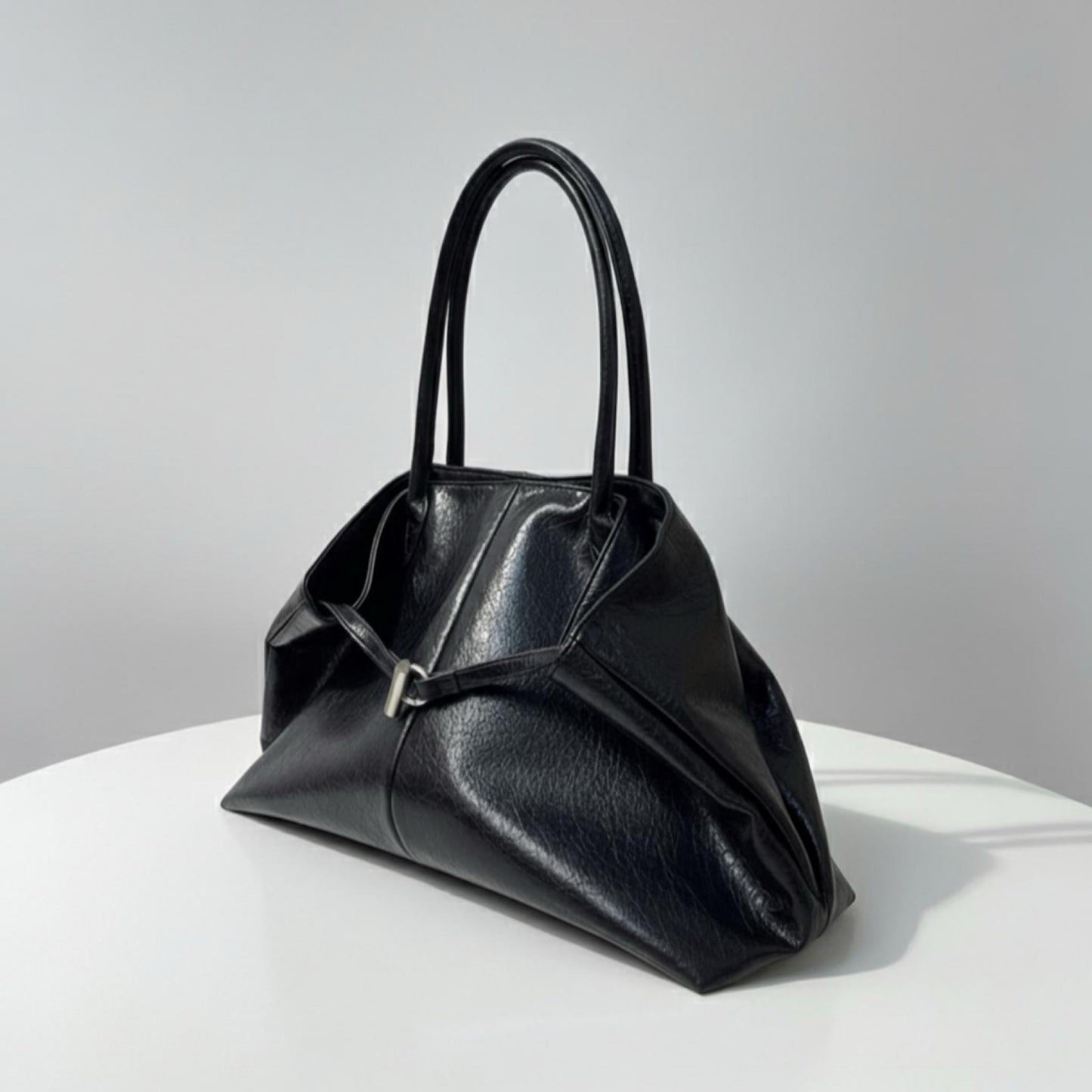 Shoulder tote bag with double handles