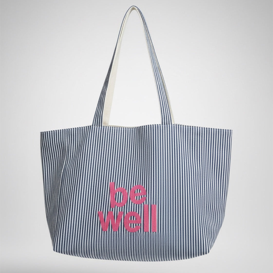 Reversible cotton canvas beach tote