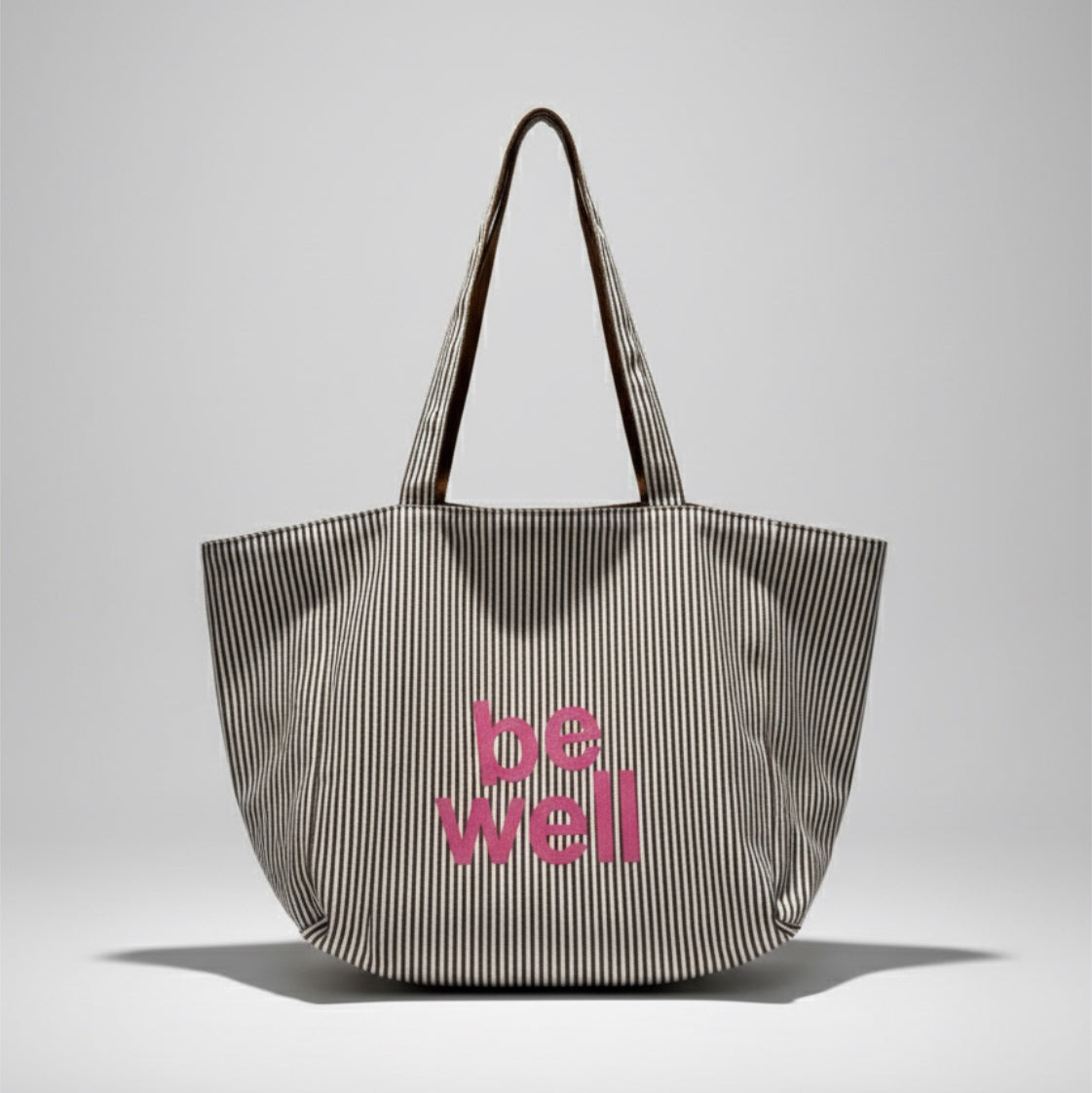 Reversible cotton canvas beach tote