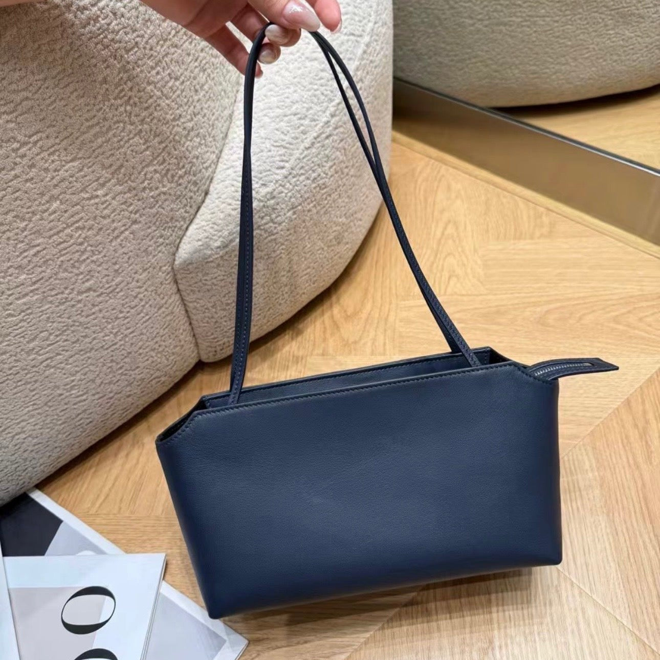TR ToGo soft shoulder bag
