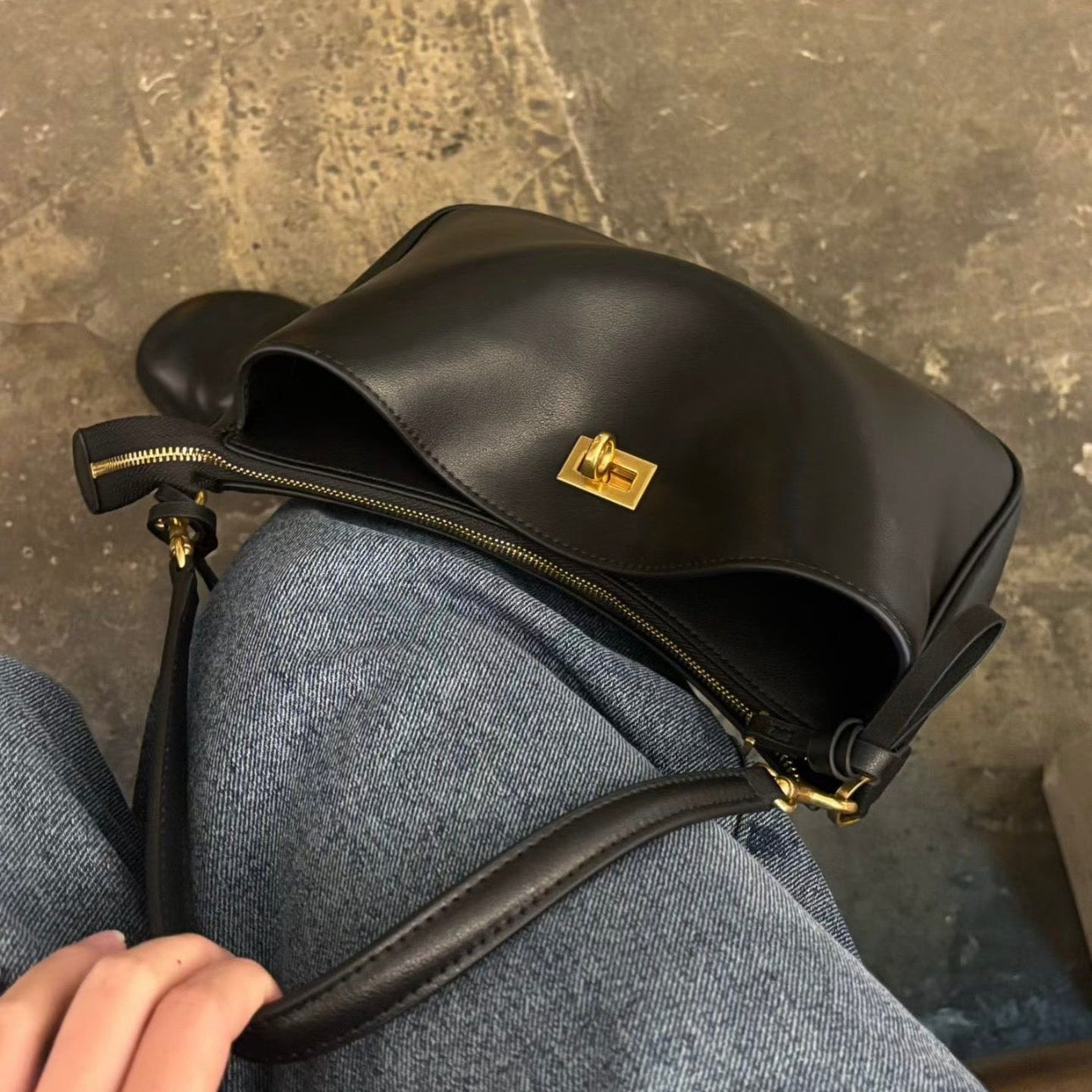 Korea Cow Leather Rodeo Hobo