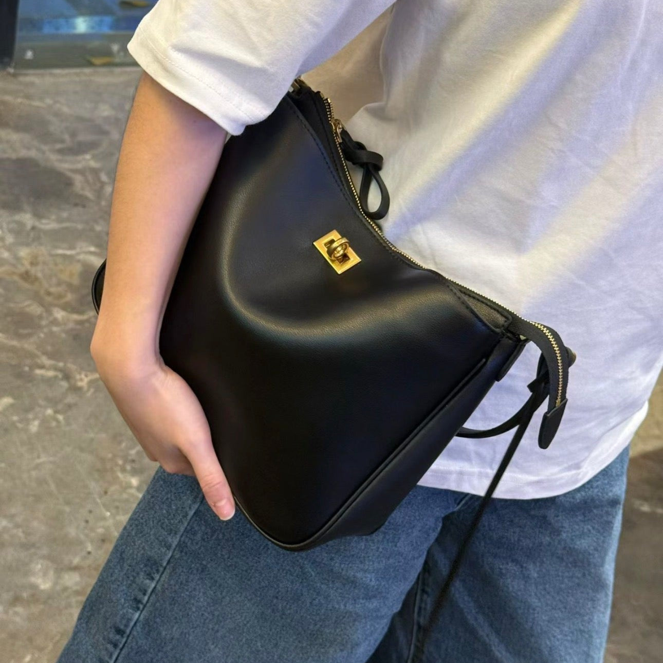 Korea Cow Leather Rodeo Hobo