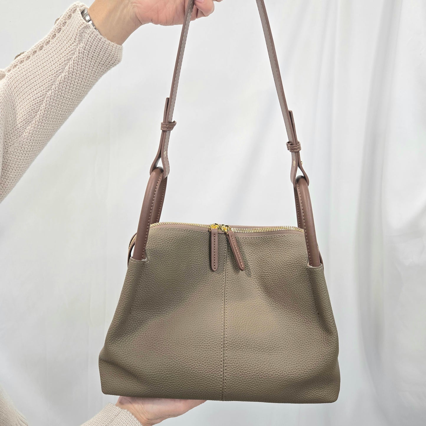 Korea Soft Pebble Leather Lindy Bag