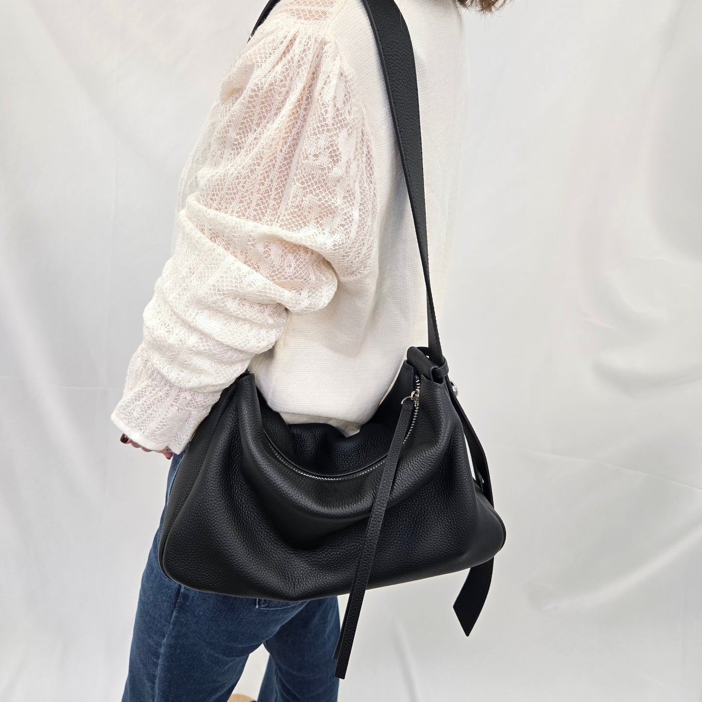 Korea Soft Pebble Leather Shoulder Zipper Bag