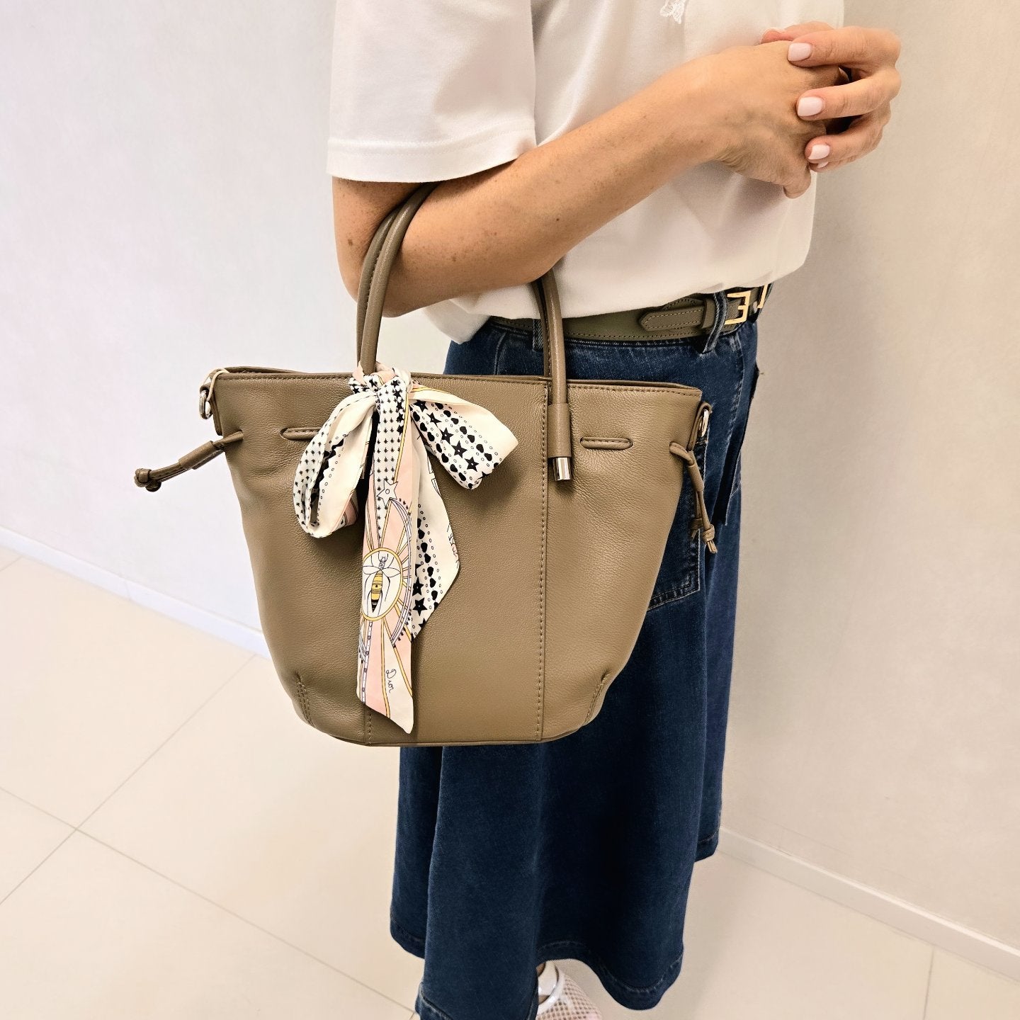 Korea Soft Pebble Leather Bucket Bag