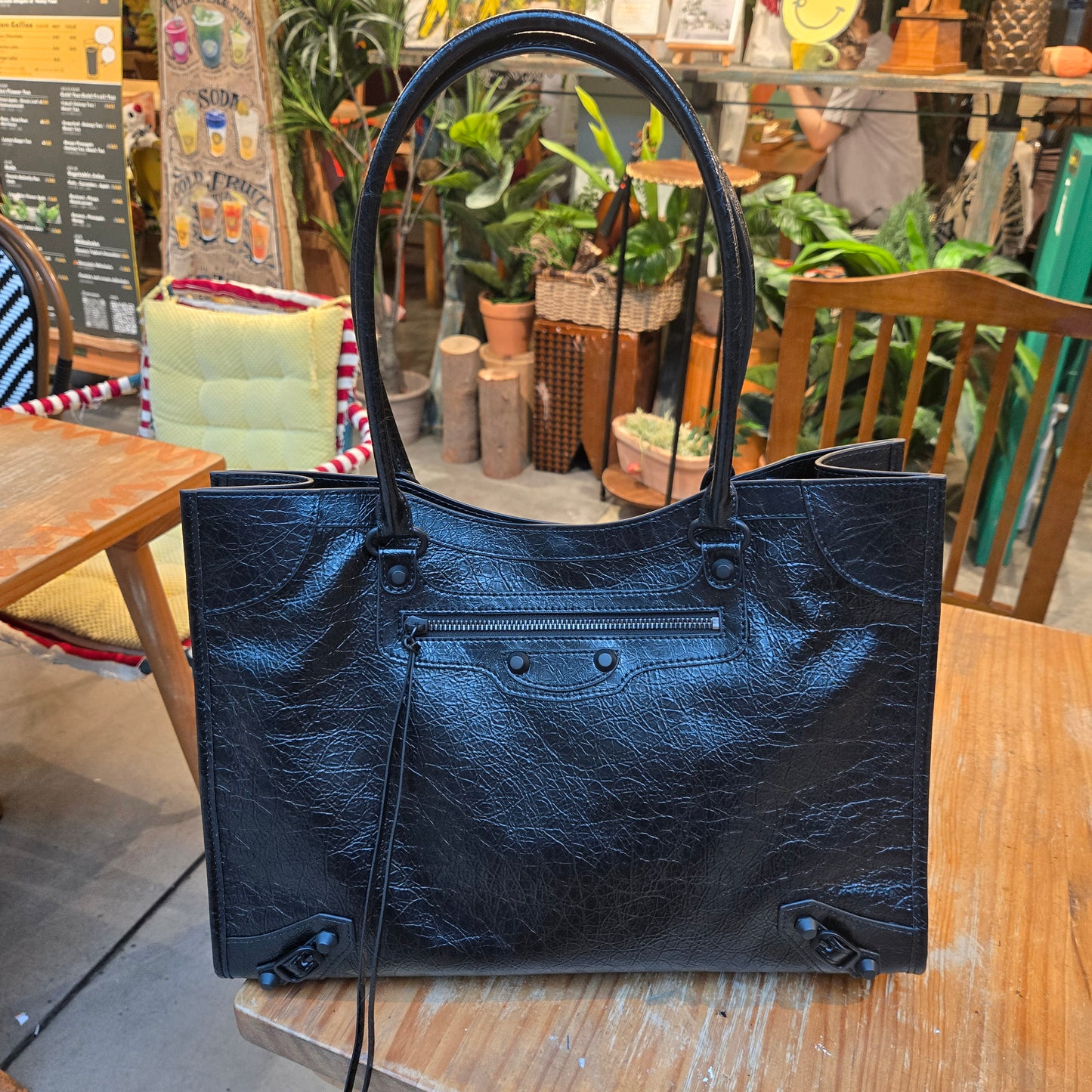 Noughties TOTE