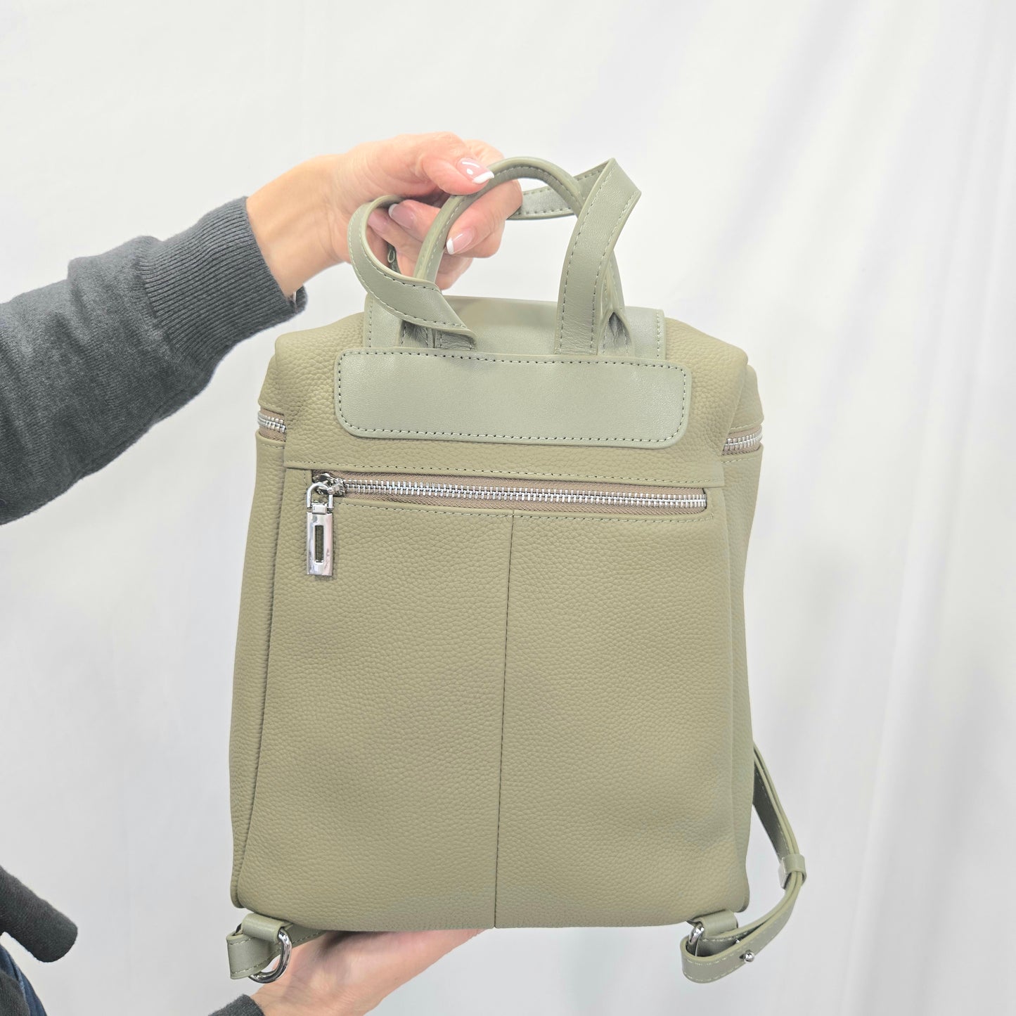 Korea Soft Pebble Leather Travel Backpack