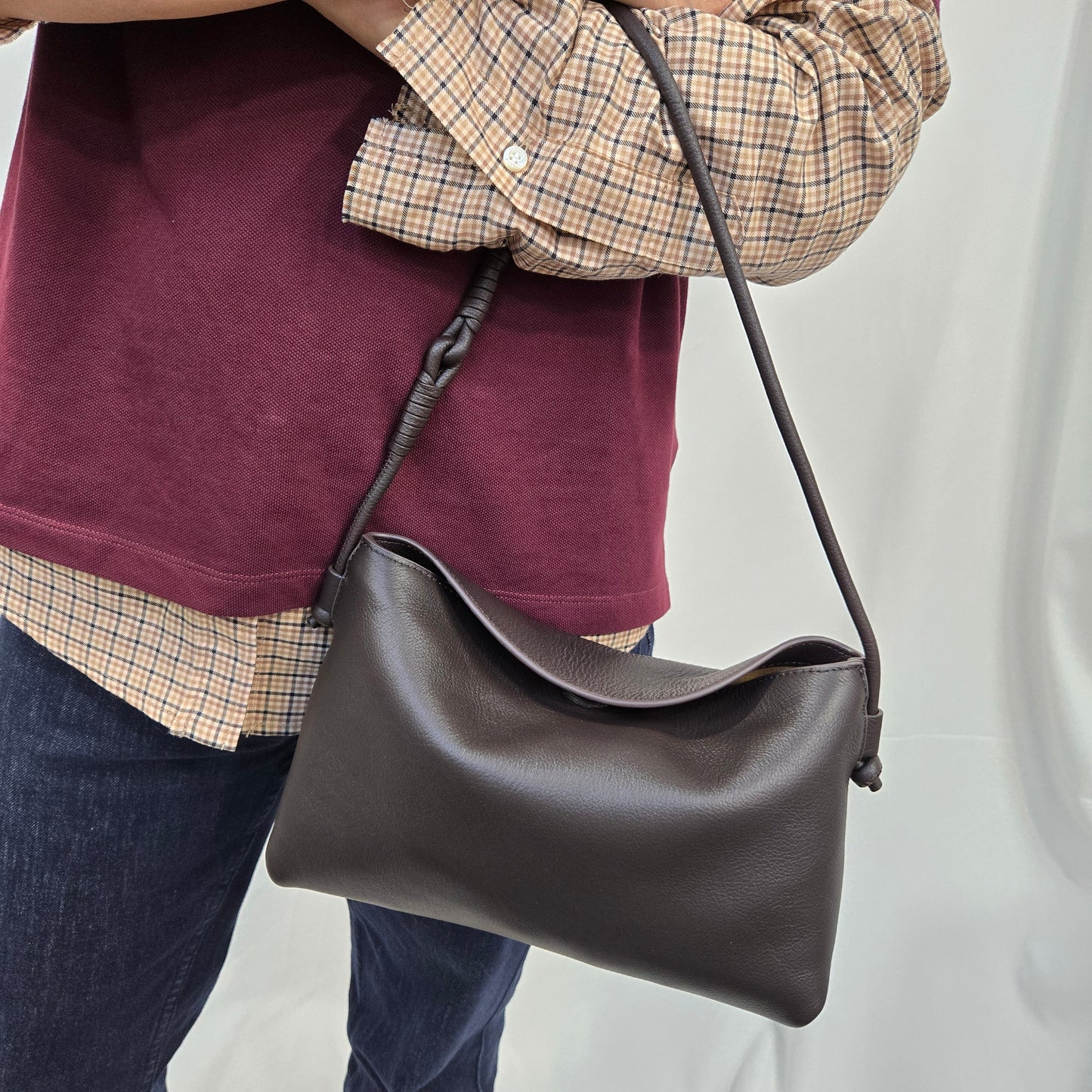 Korea Soft Pebble Leather Shoulder Bag (Medium)